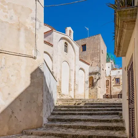 Дом отдыха Leondari V Collection