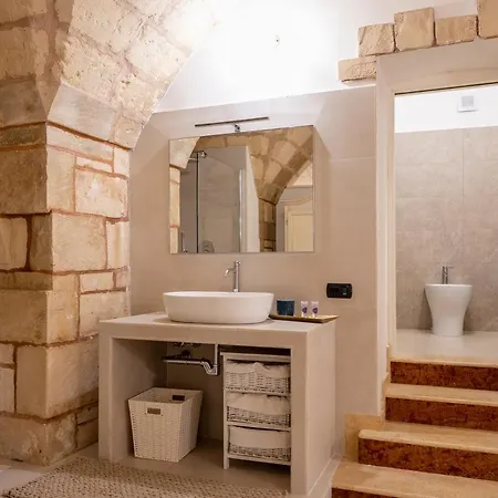 Leondari V Collection أوترانتو